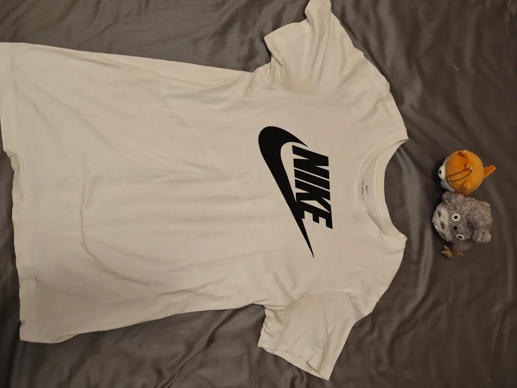 Nike White T-Shirt - Size S thumbnail