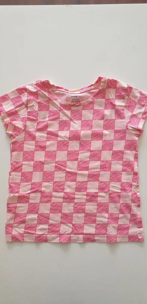 Pink Checkered T-shirt thumbnail