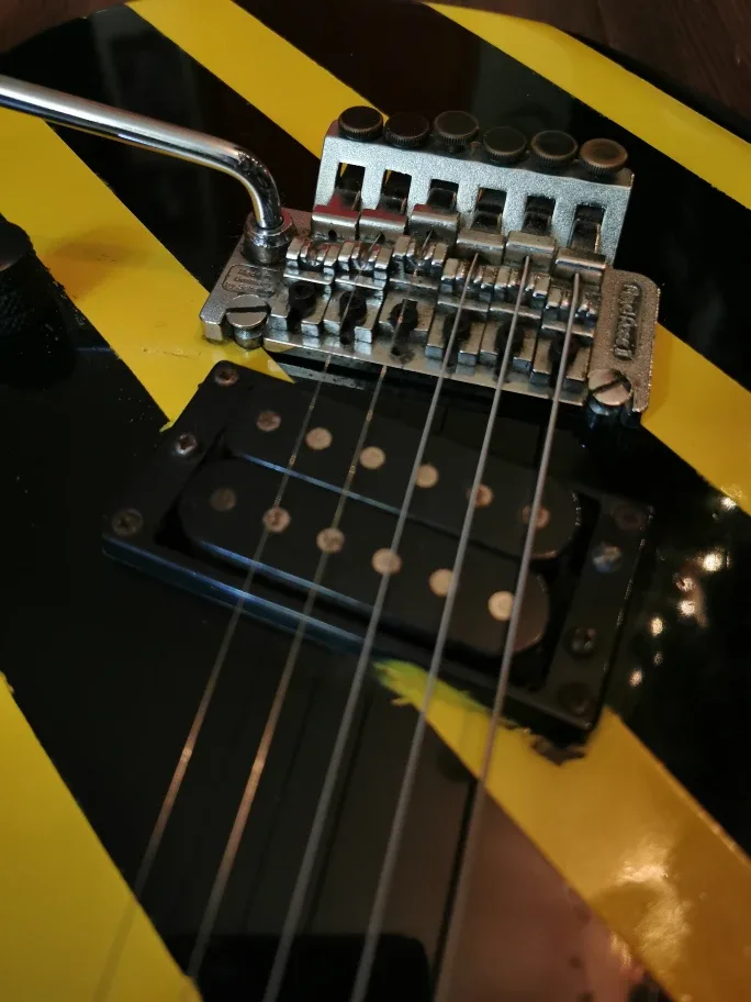 Kramer Striker 100 ST Electric Guitar 1980s US-made image indicator(8)