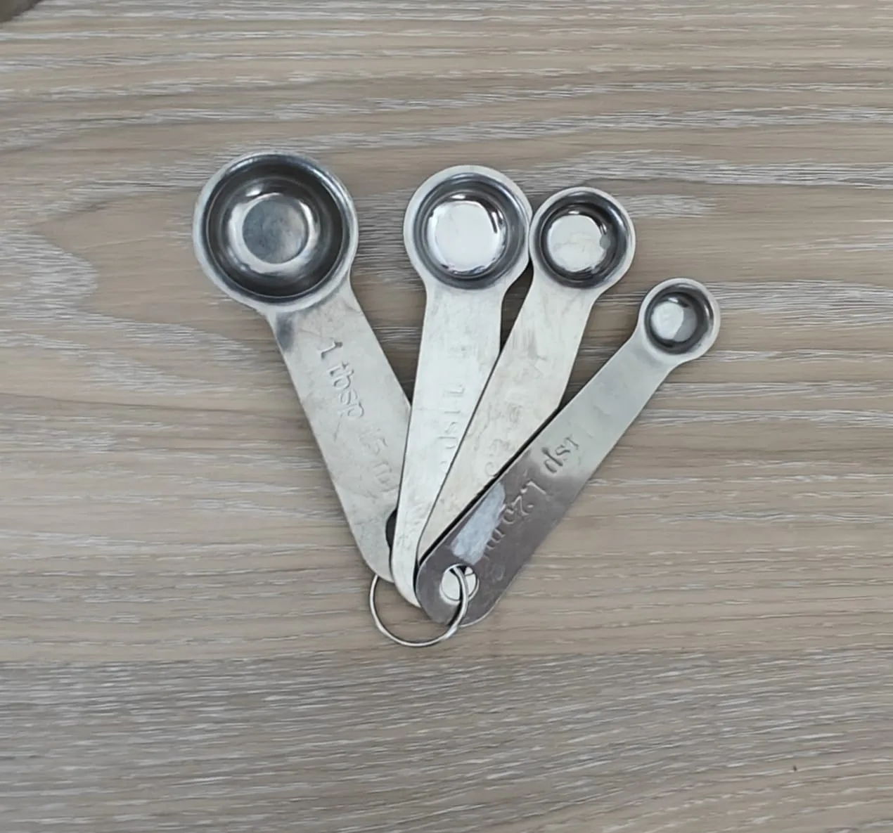 Stainless Steel Measuring Spoons Set thumbnail