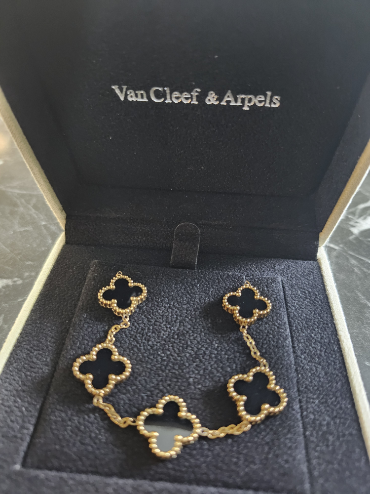 Van Cleef & Arpels Alhambra Bracelet - photo 4