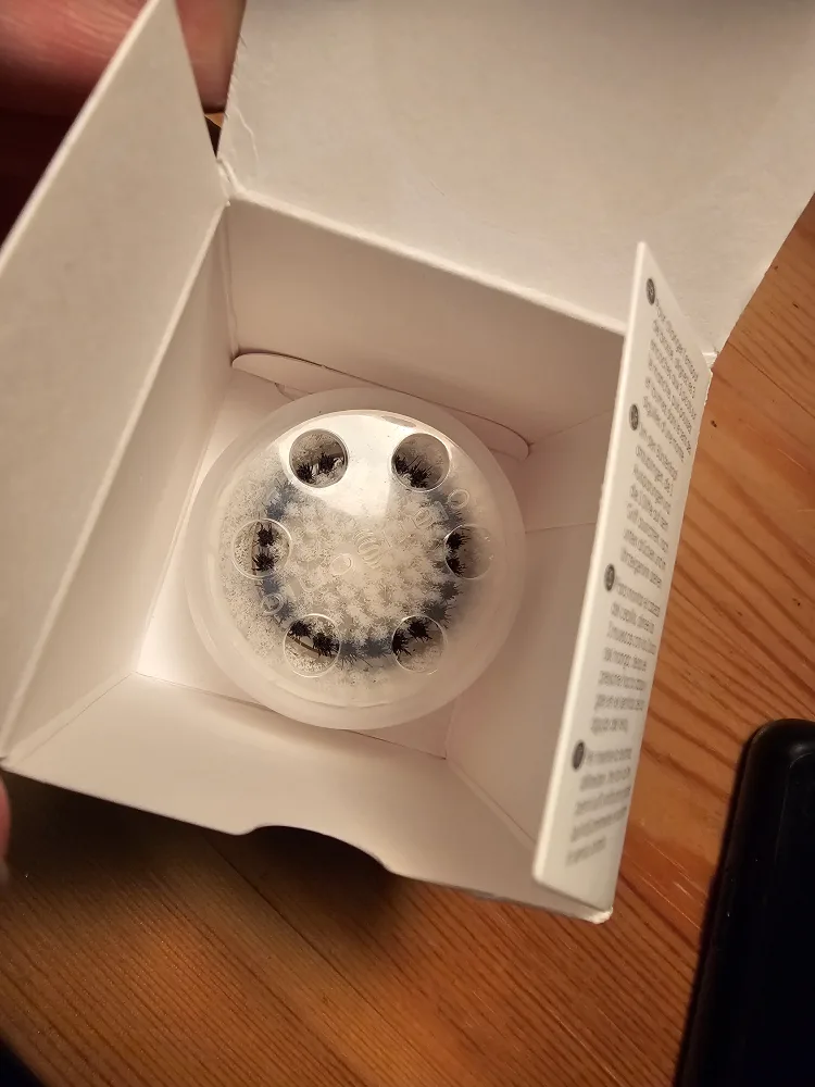 Clarisonic Mia Facial Cleansing System + New Brush Head image indicator(4)