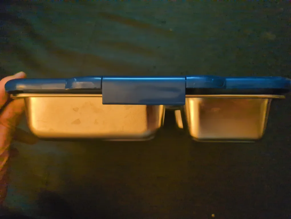 Yumbox Blue Lunch Box 💚🥕 image indicator(3)