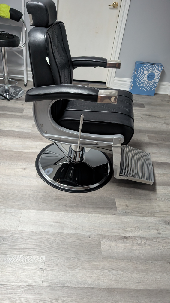 Black Barber Chair - photo 3