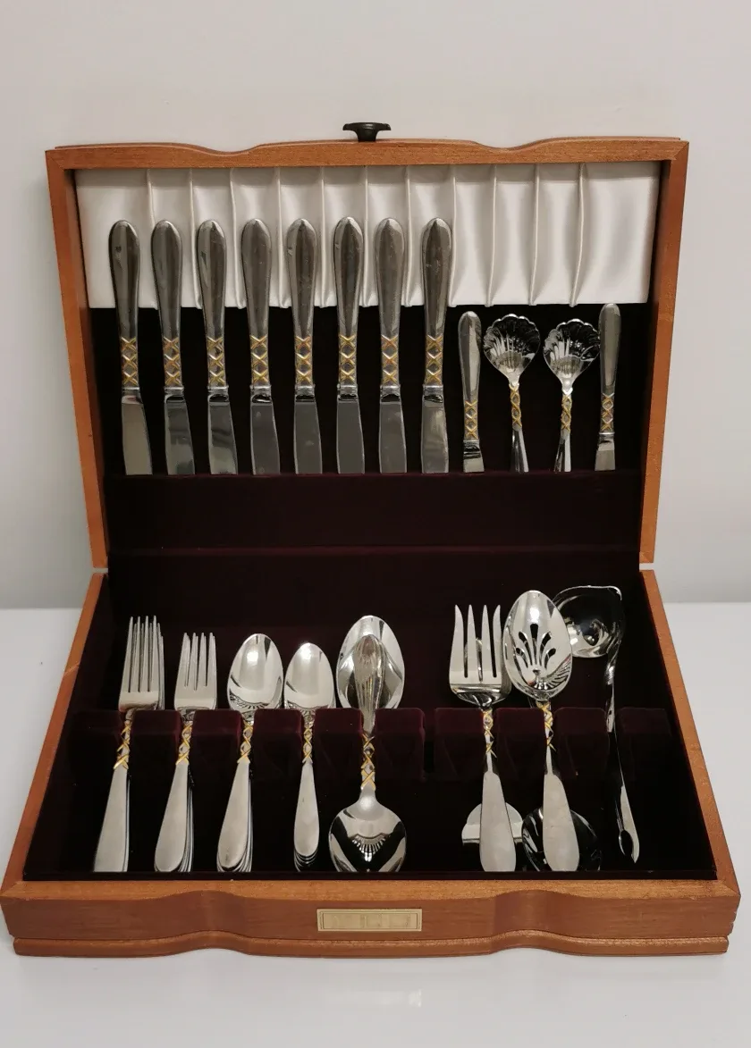 Gorham Vintage Flatware Set with Wooden Box thumbnail
