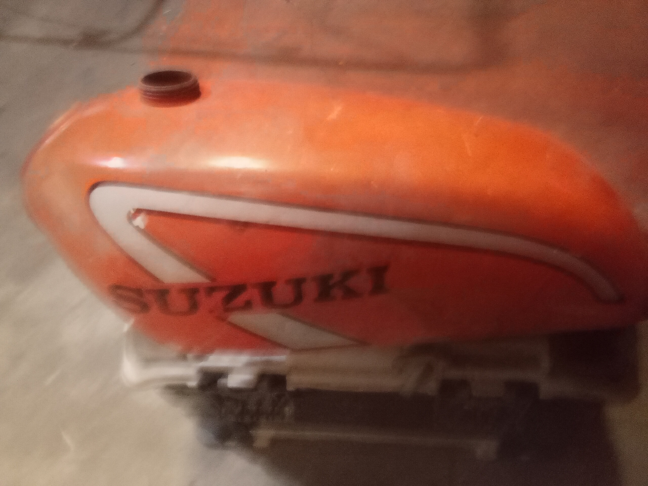 Suzuki Fuel Ta k