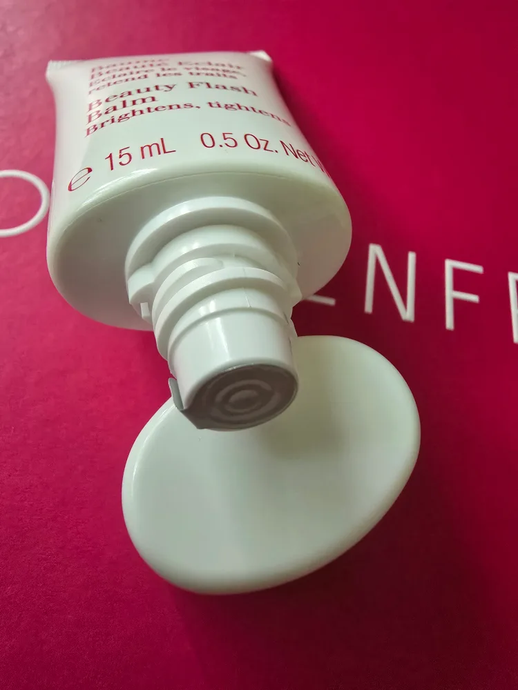 Clarins Beauty Flash Balm 15 ml image indicator(3)