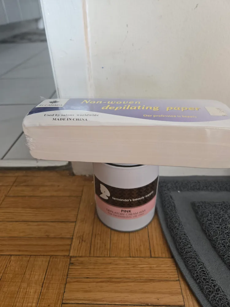 Non-Woven Depilating Paper & Pink Depilatory Cream Wax thumbnail
