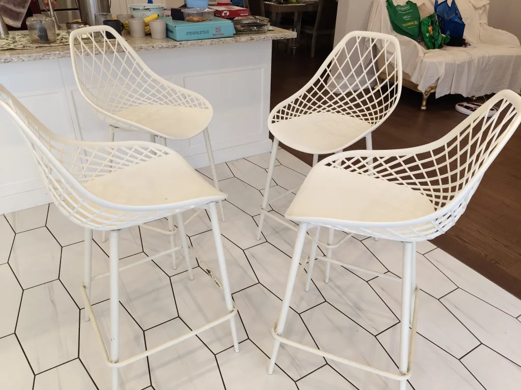 Set of 4 White Bertoia Bar Stools thumbnail