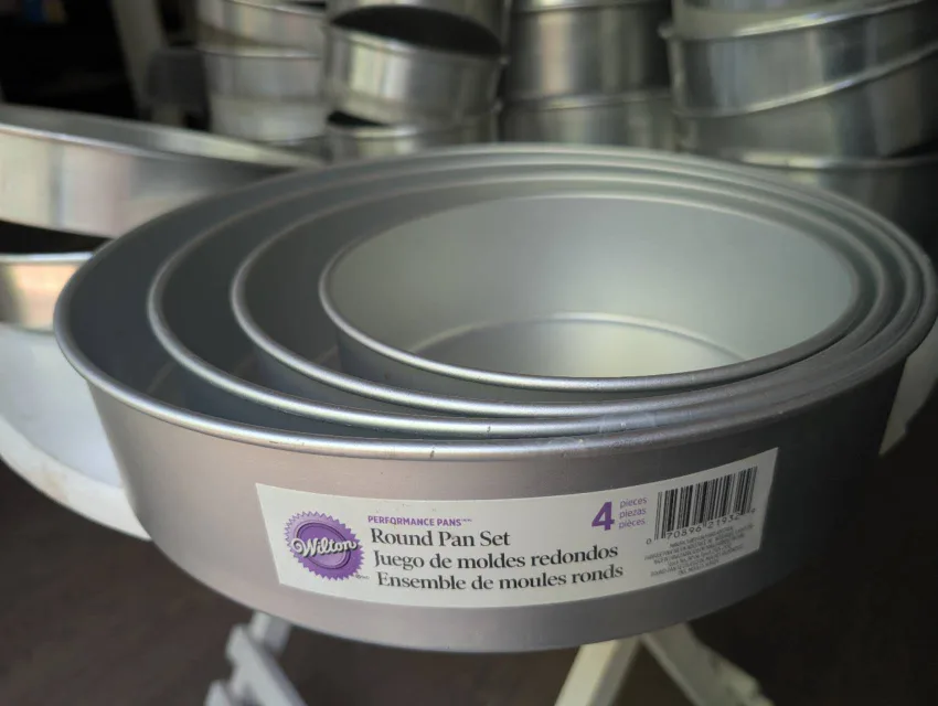 Round Cake Pan Set image indicator(2)