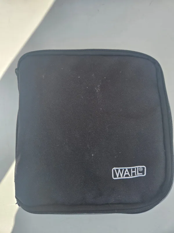 WAHL Hair Clipper Kit image indicator(2)