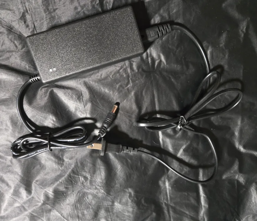 AC/DC Adapter thumbnail