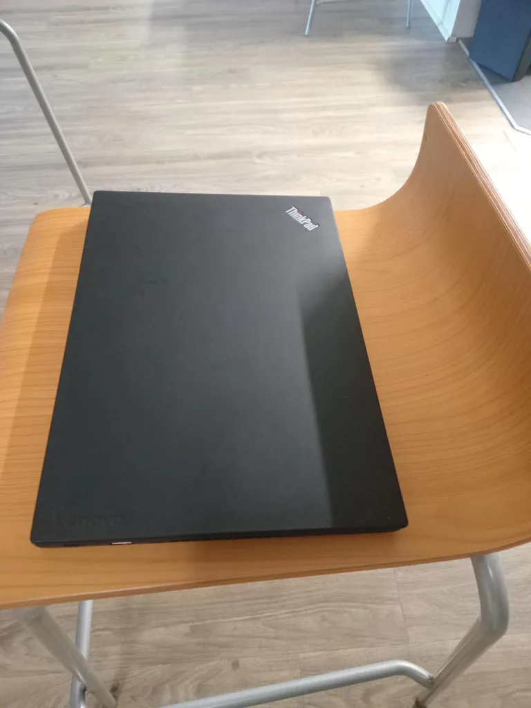 Lenovo ThinkPad T460 Laptop 16GB RAM INTEL i5 image indicator(6)