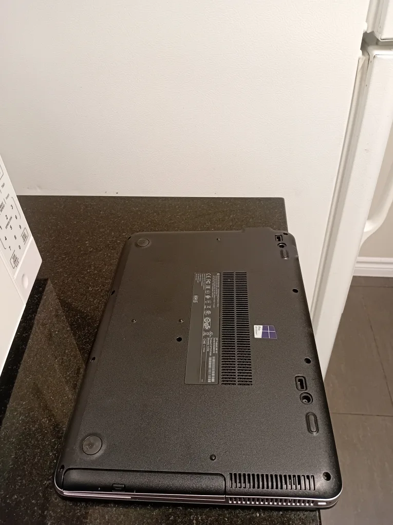 Lenovo ThinkPad T460 Laptop 16GB RAM INTEL i5 image indicator(8)