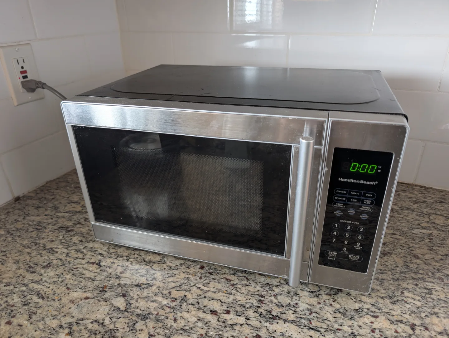 Hamilton Beach Microwave thumbnail