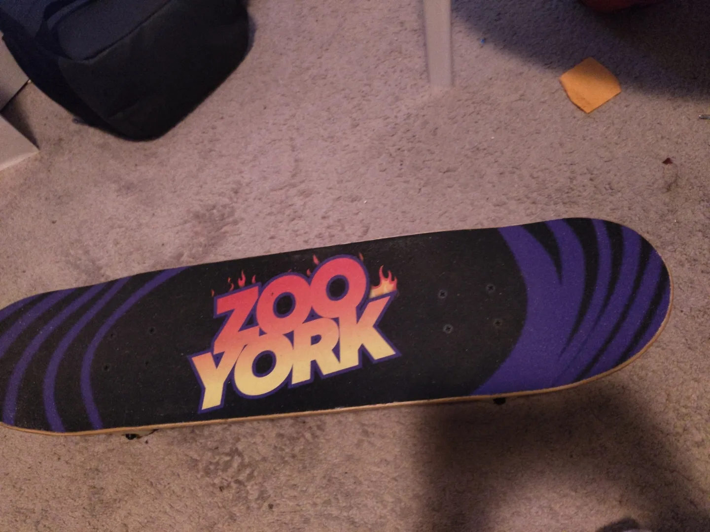 Zoo York Skateboard image indicator(2)