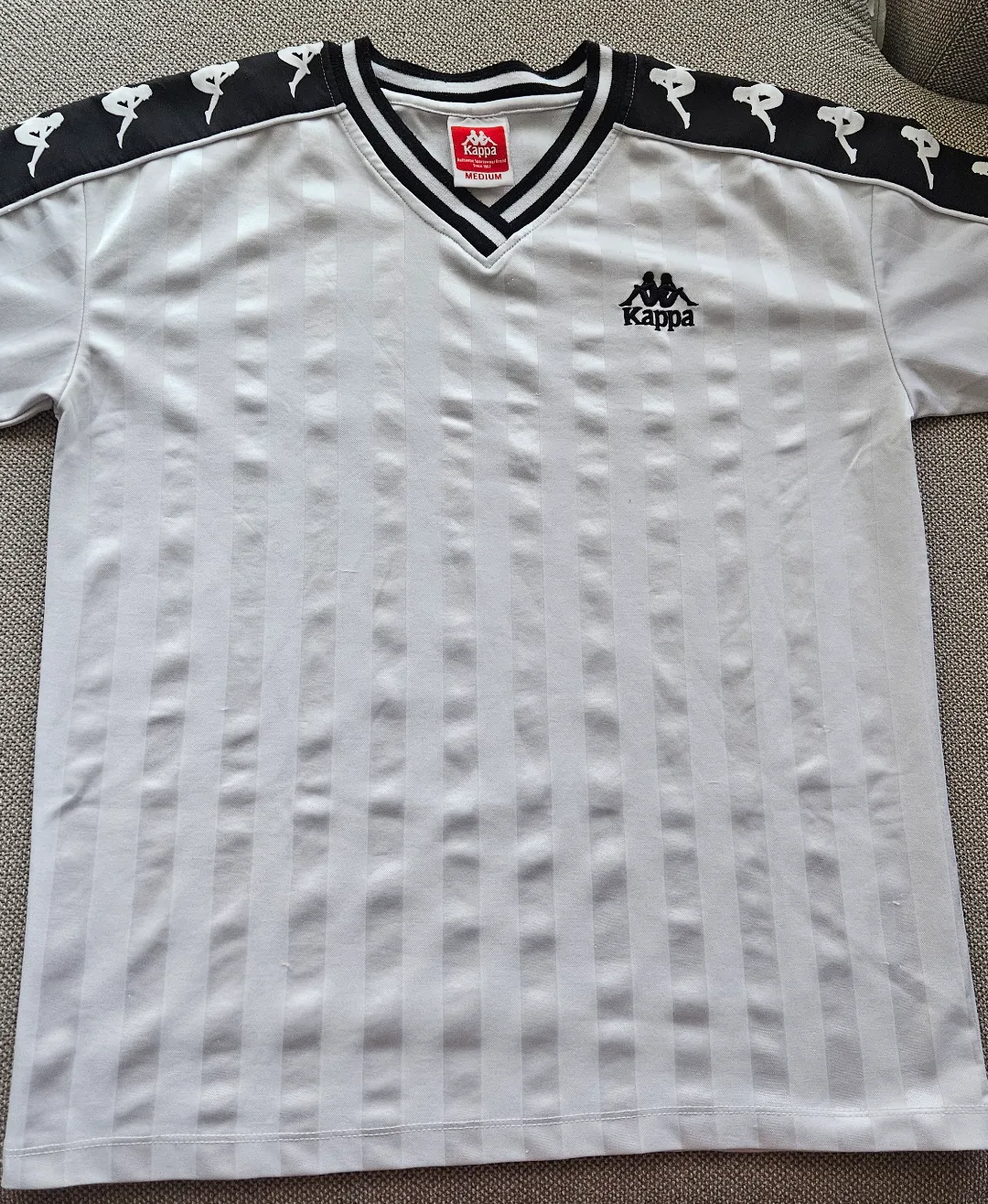 Retro Kappa Striped White Jersey - Medium thumbnail