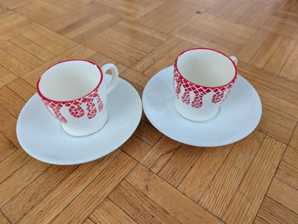 Oil Dispenser Bottles and Espresso Cups Set - photo 2
