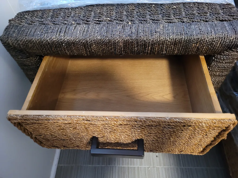 5-Piece Wicker Bedroom Set image indicator(6)