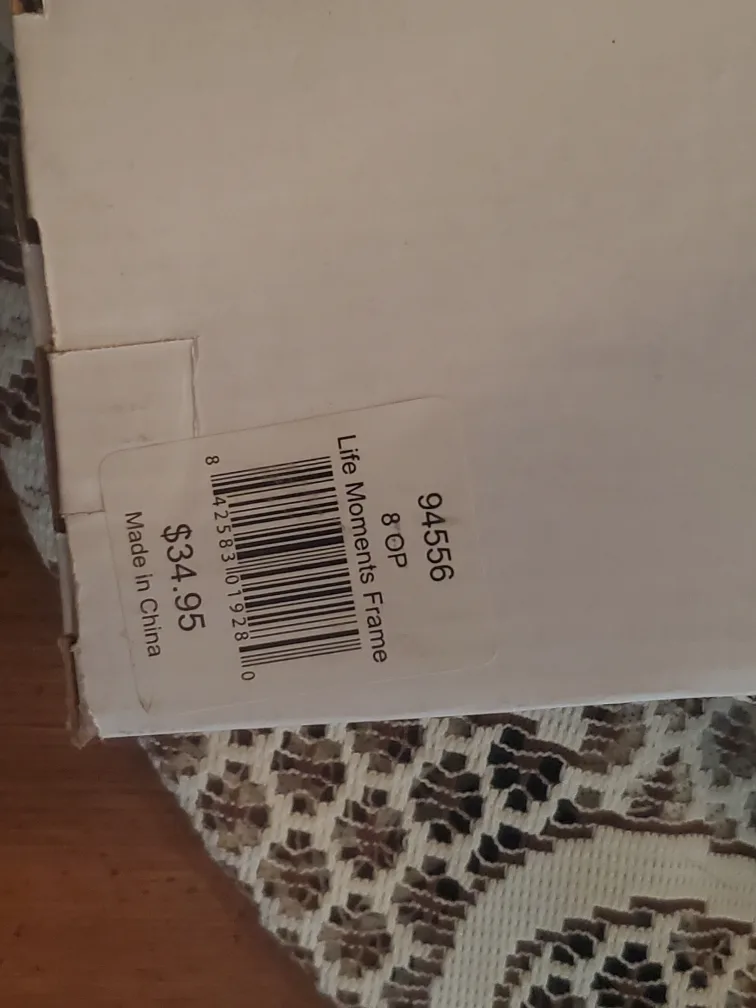 Life Moments Frame - 8 Opening Picture Frame image indicator(2)