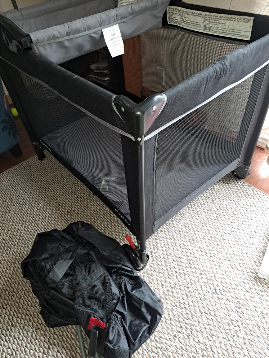 Harmony Play and Go Portable Crib - photo 2