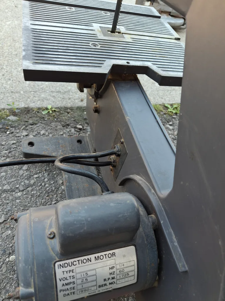 Durex Industrial 10" Band Saw image indicator(4)