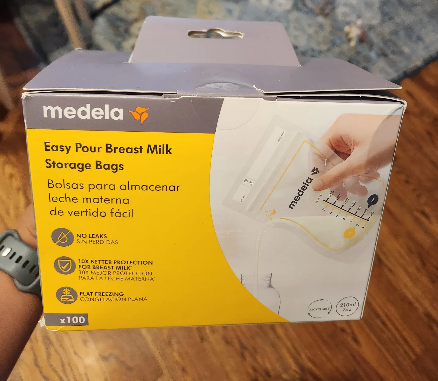 Brand New Medela Breast Milk Storage Bags x100 thumbnail