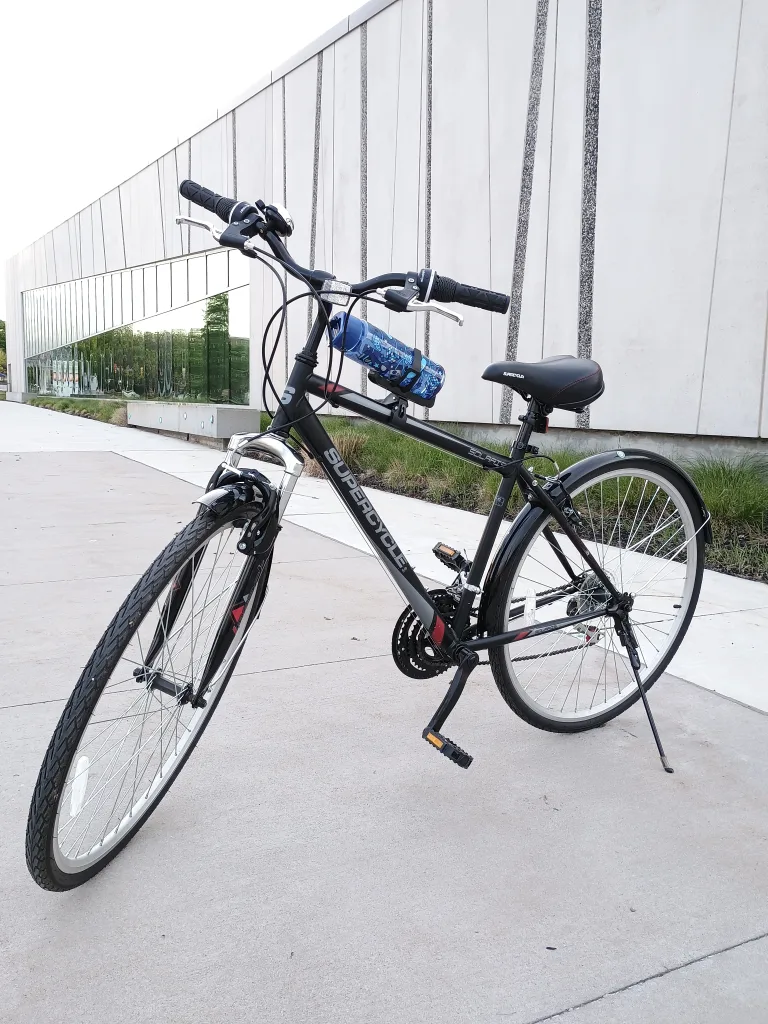 28" Excellent condition SUPERCYCLE Bike thumbnail