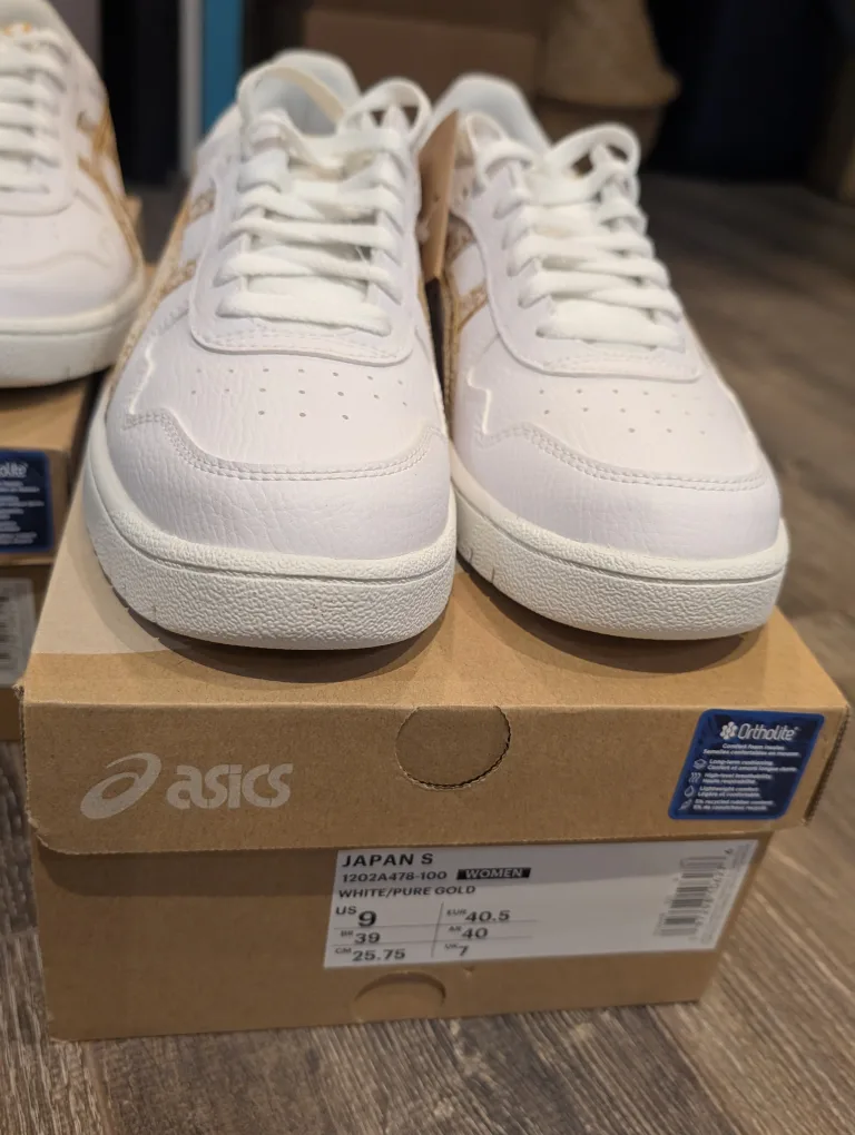 BNIB, Asics Japan S Sneakers, size 8 and 9 womens image indicator(6)