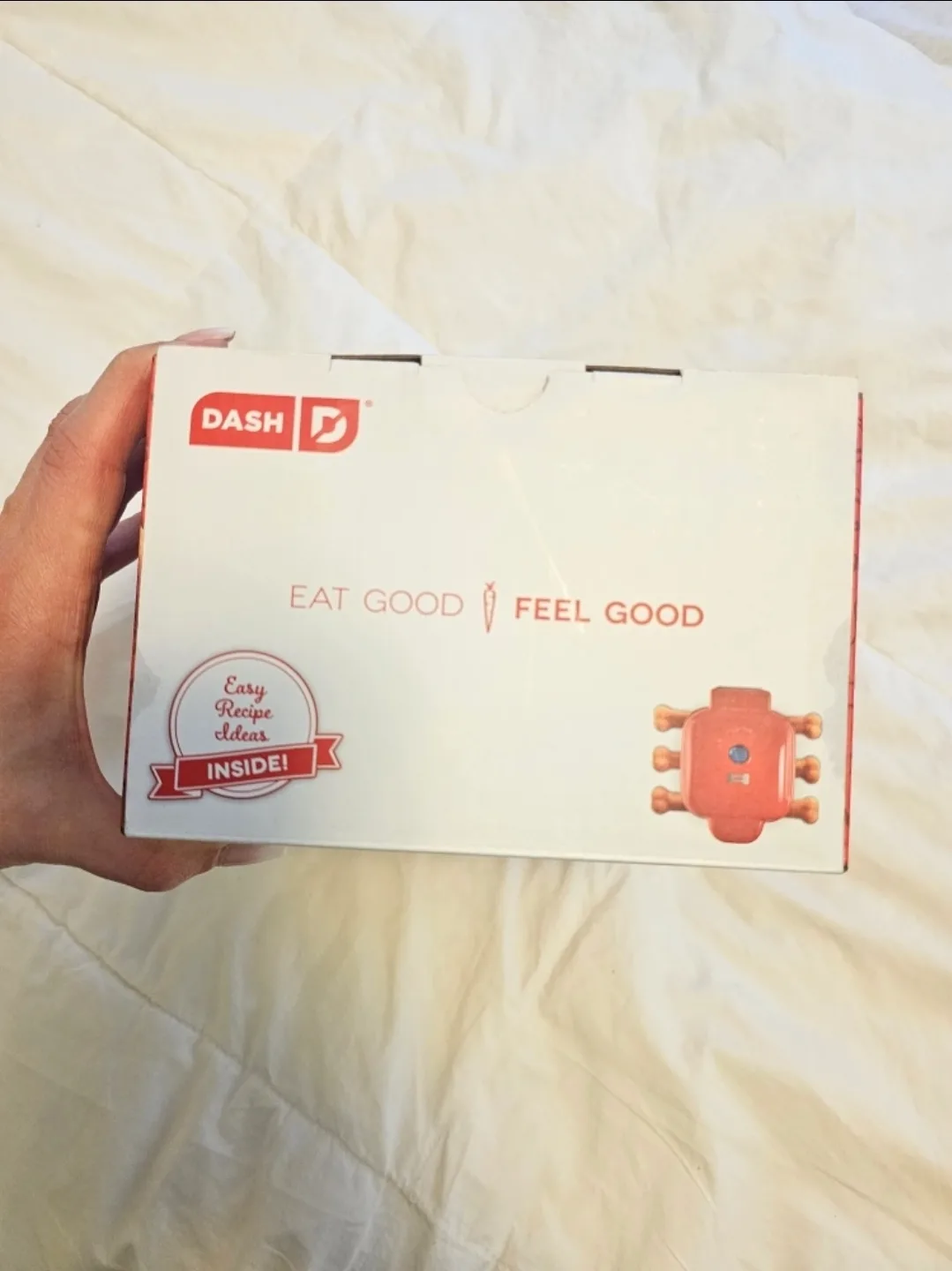 New Dash Mini Dog Treat Maker with Recipes image indicator(5)