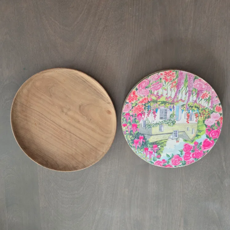 Vintage Cork Floral Trivets/Coasters image indicator(3)