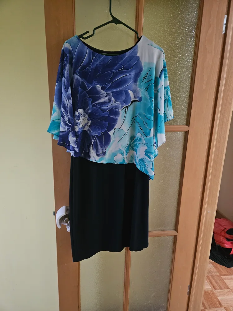 Tanjay Dress - Size 8 image indicator(3)