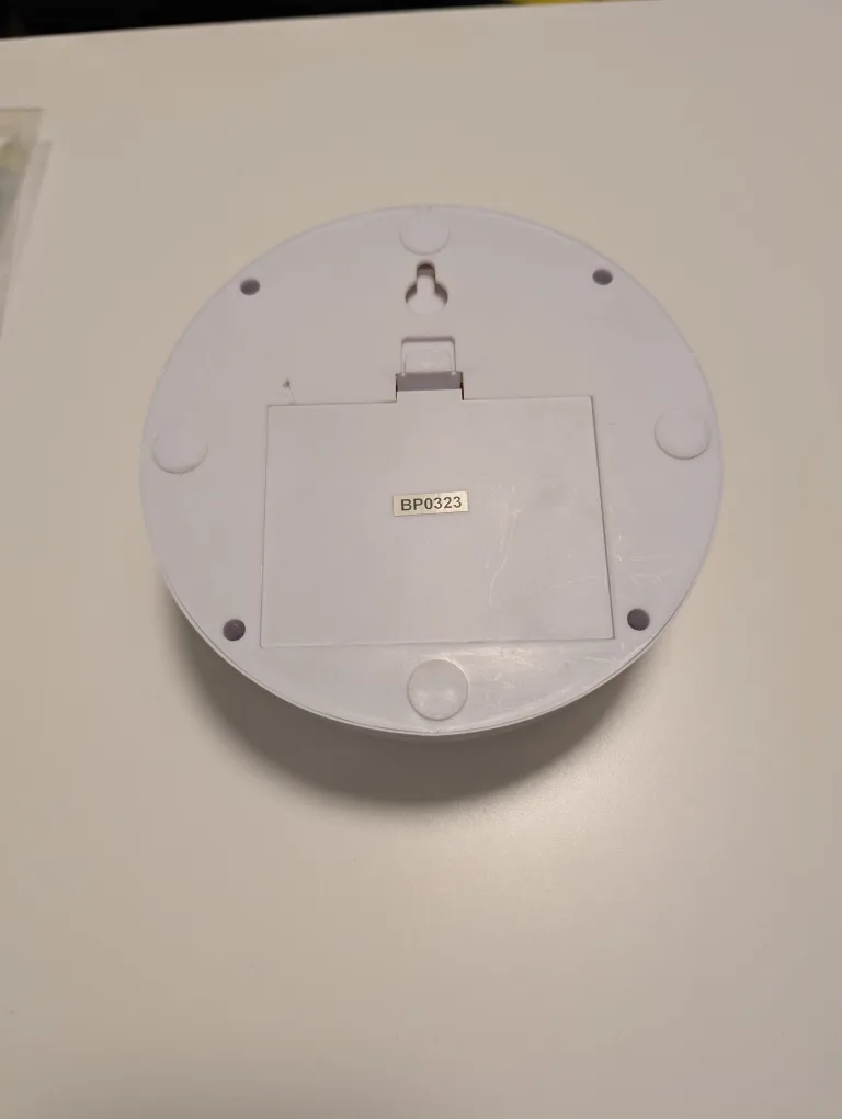 White Puck Light 🇨🇦 image indicator(2)