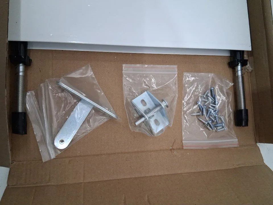 VEVOR Dog Door for Sliding Glass Door - 75 7/8" to 80 11/16" - W image indicator(9)