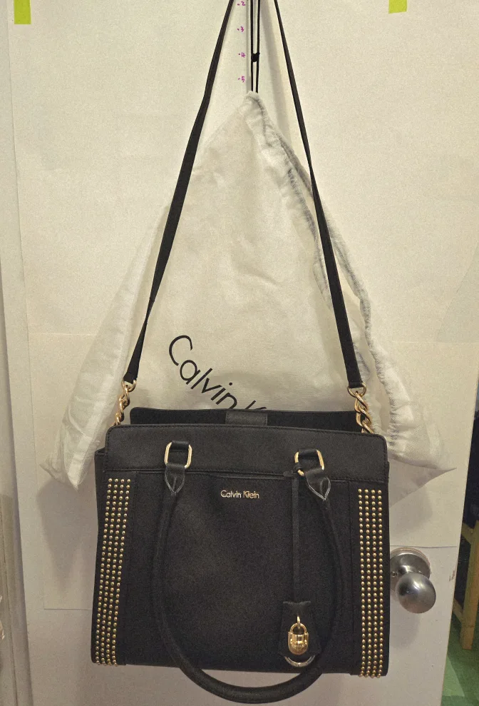 Calvin Klein Tote image indicator(2)