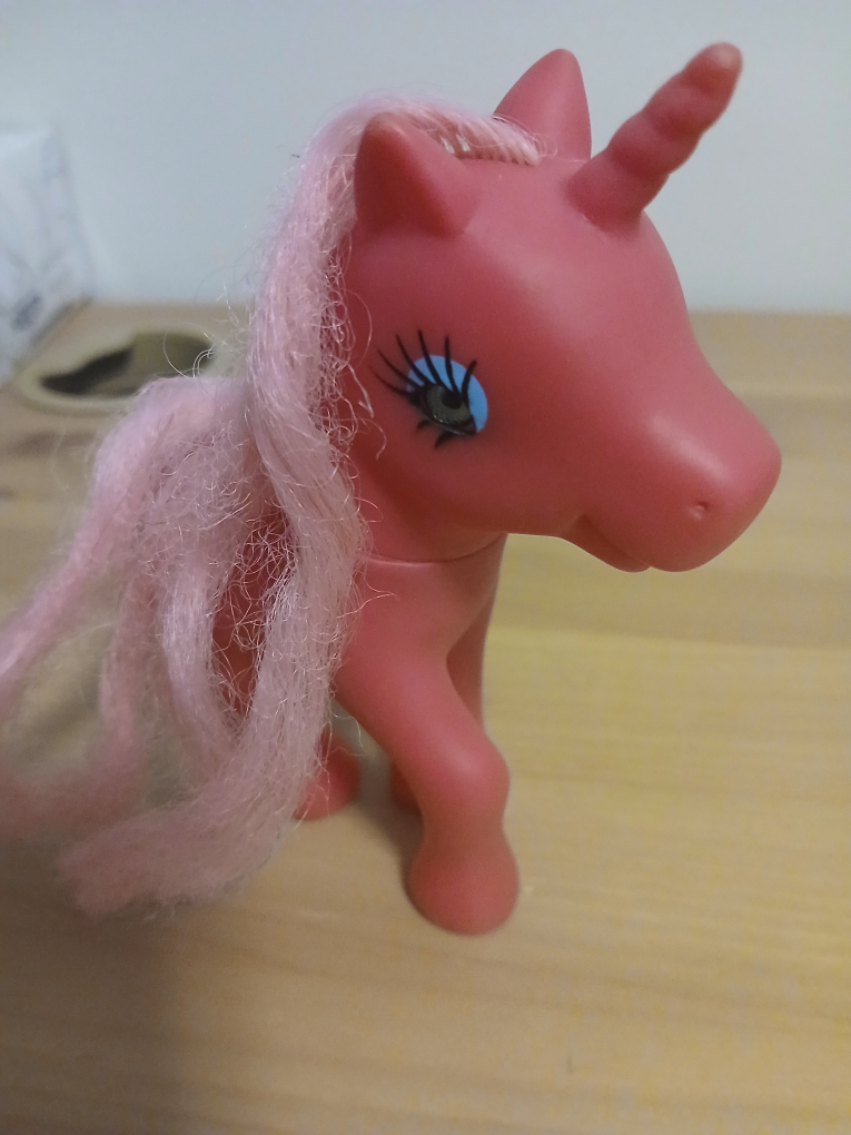 3 Plastic Toy Unicorns #freecycle - photo 5