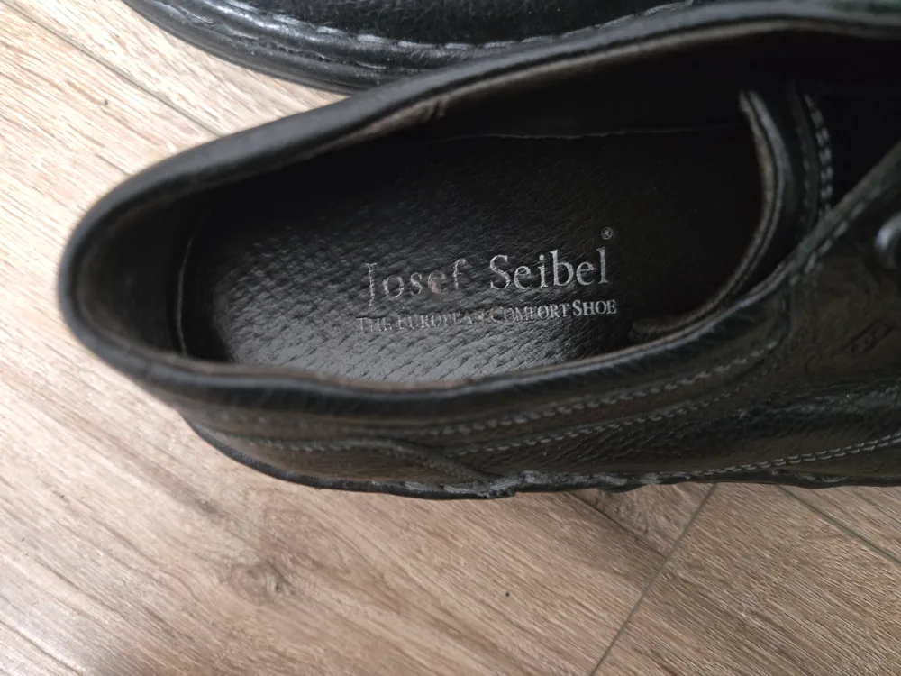 Josef Seibel Black Leather Shoes image indicator(3)