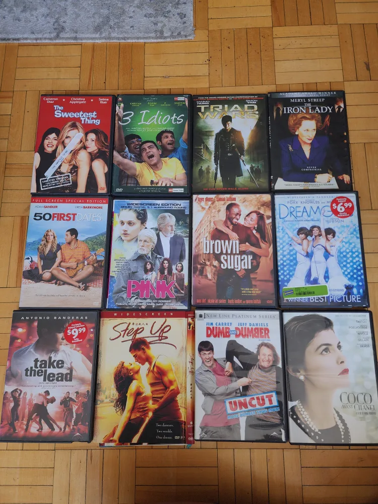 🥕 Lot of DVDs image indicator(3)