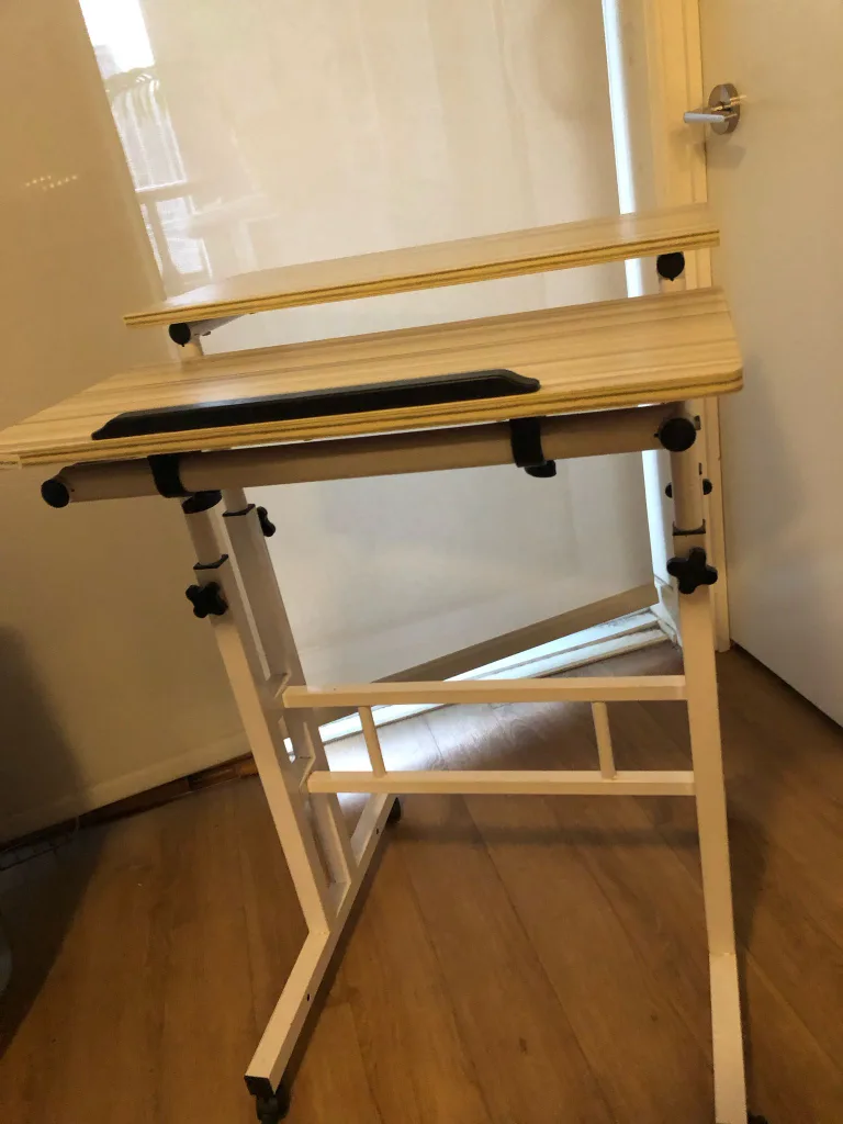 Adjustable Standing Desk image indicator(7)