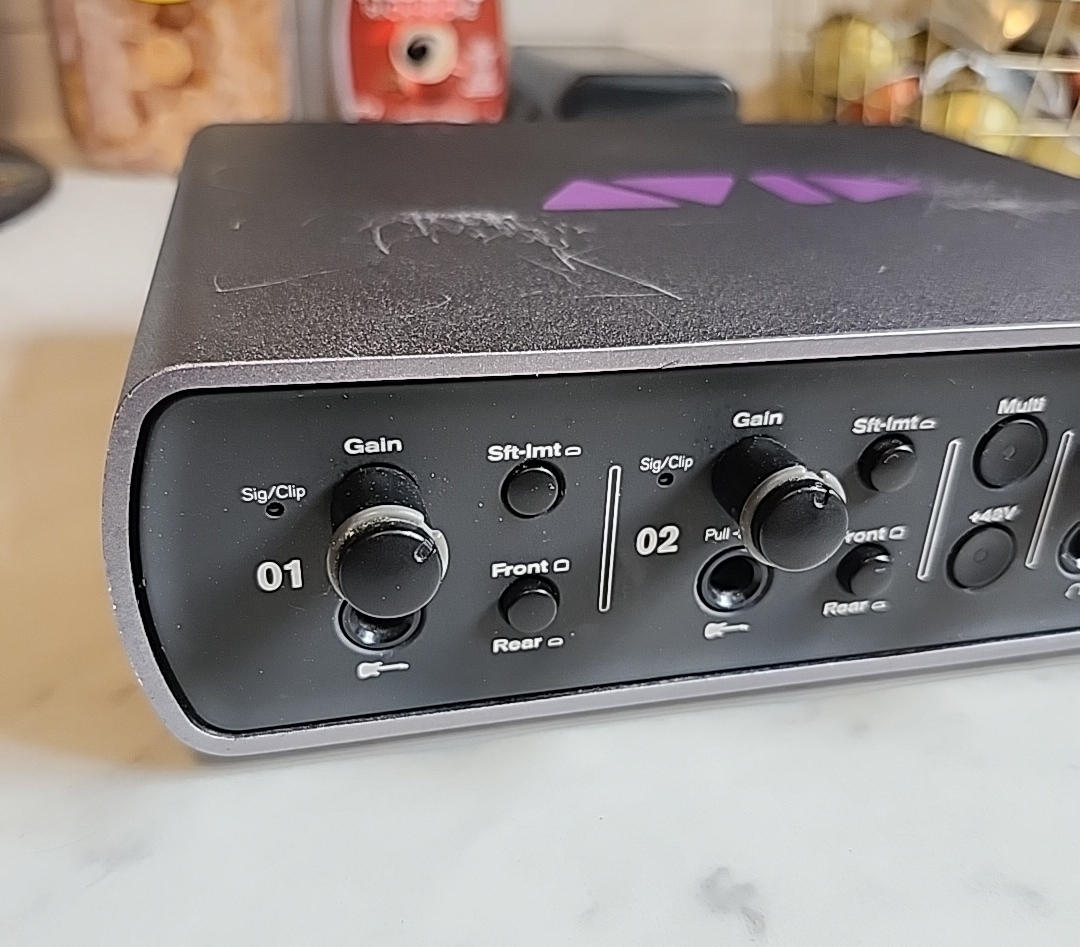 Avid M Box Audio Interface - photo 2