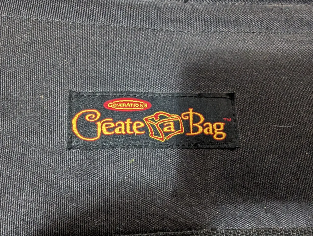 Scrapbooking*Create a Bag Rolling Case thumbnail