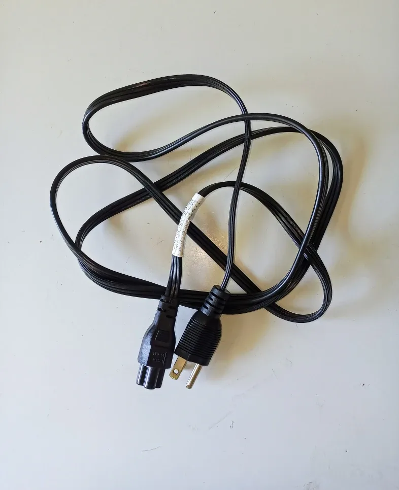 70" 3-Prong Power Cable image indicator(2)