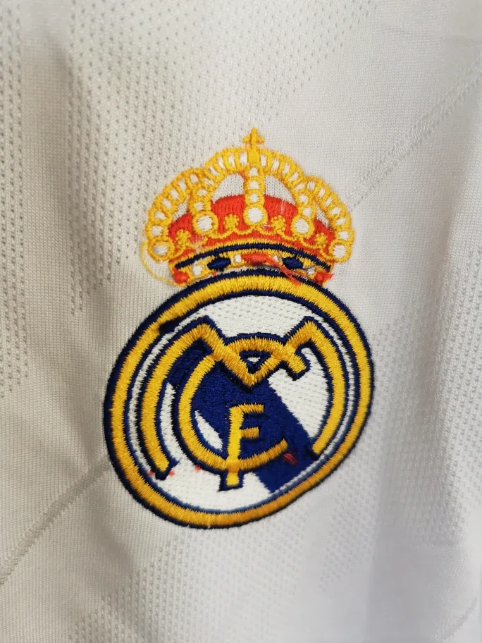 Real Madrid No.7 RONALDO Jersey image indicator(4)