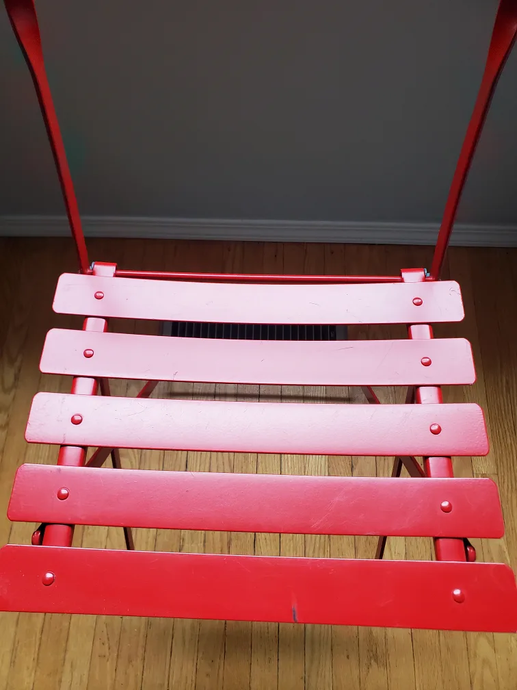💚 Red Metal Chair 🥕 image indicator(4)