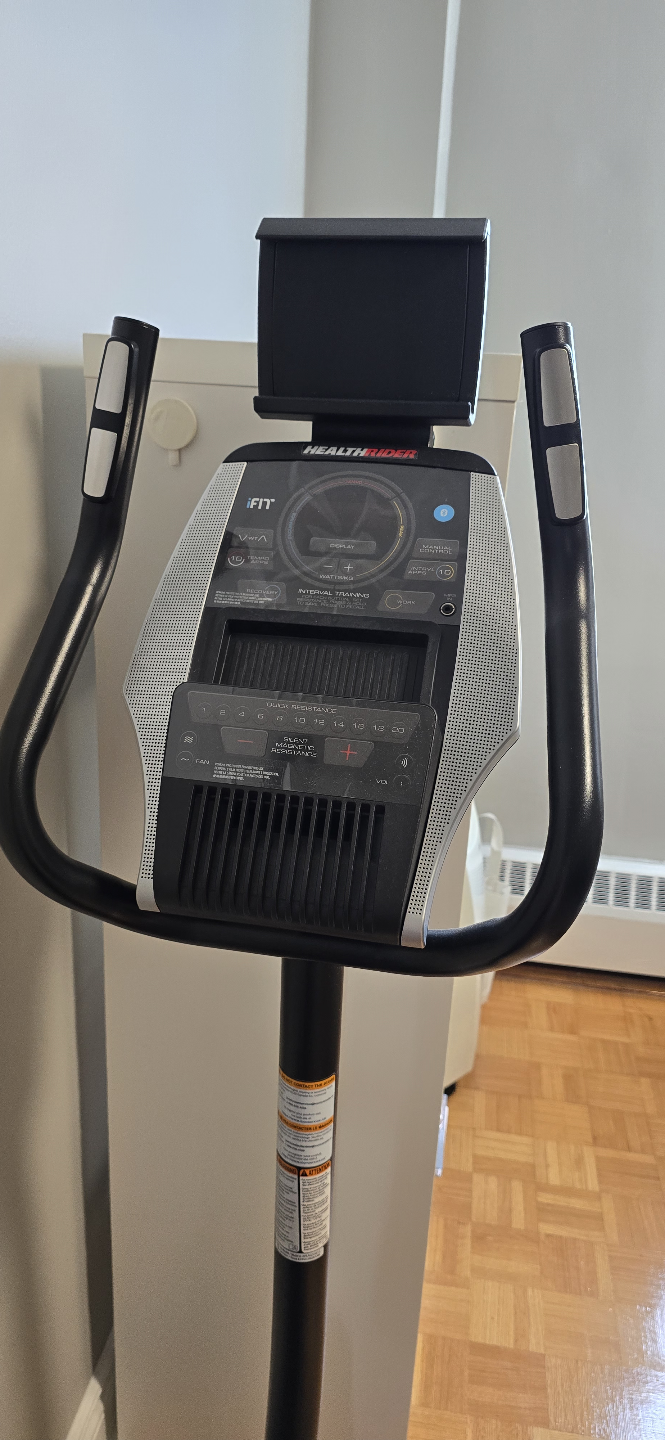 Healthrider H25X Exercise Bike - photo 2