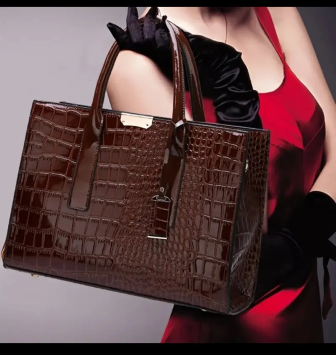 BRAND NEW Brown Faux Crocodile Leather Handbag image indicator(9)