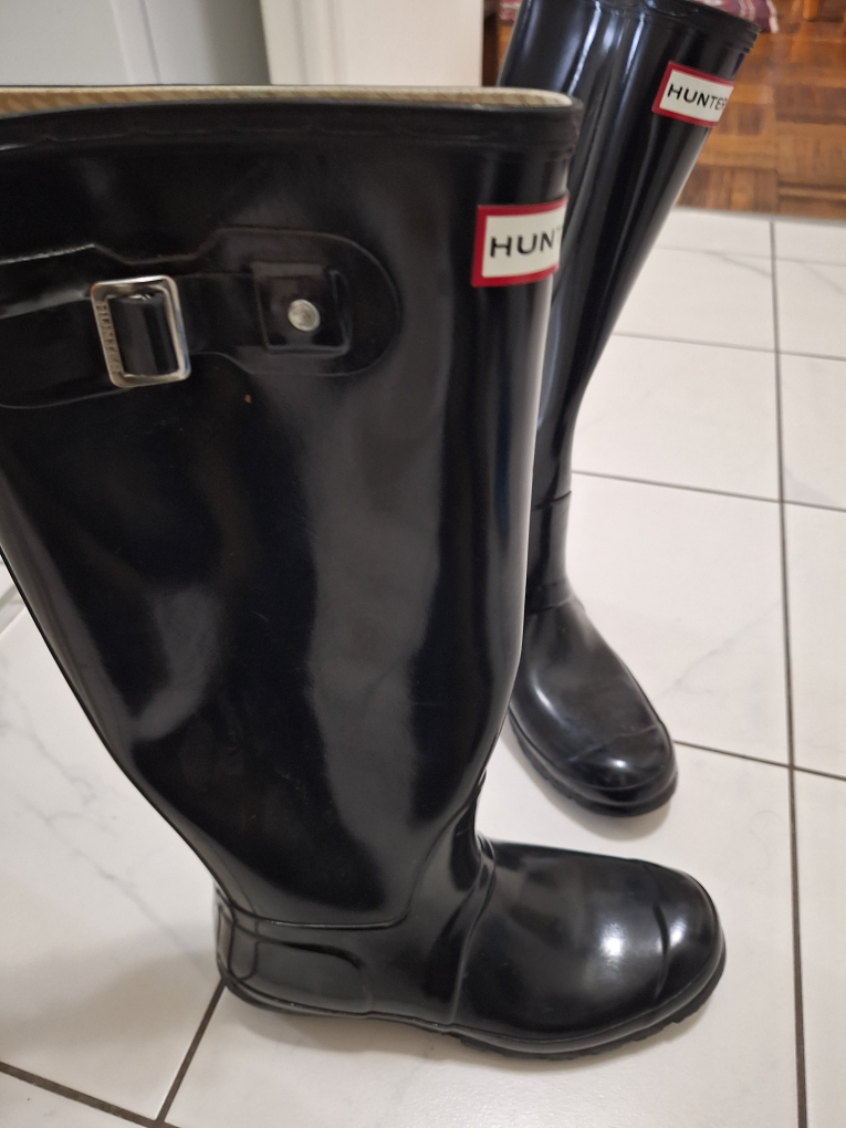 Hunter Black Glossy Rain Boots - photo 2