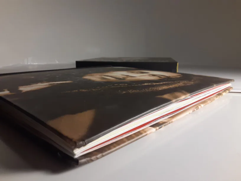 Bob Marley Book image indicator(8)