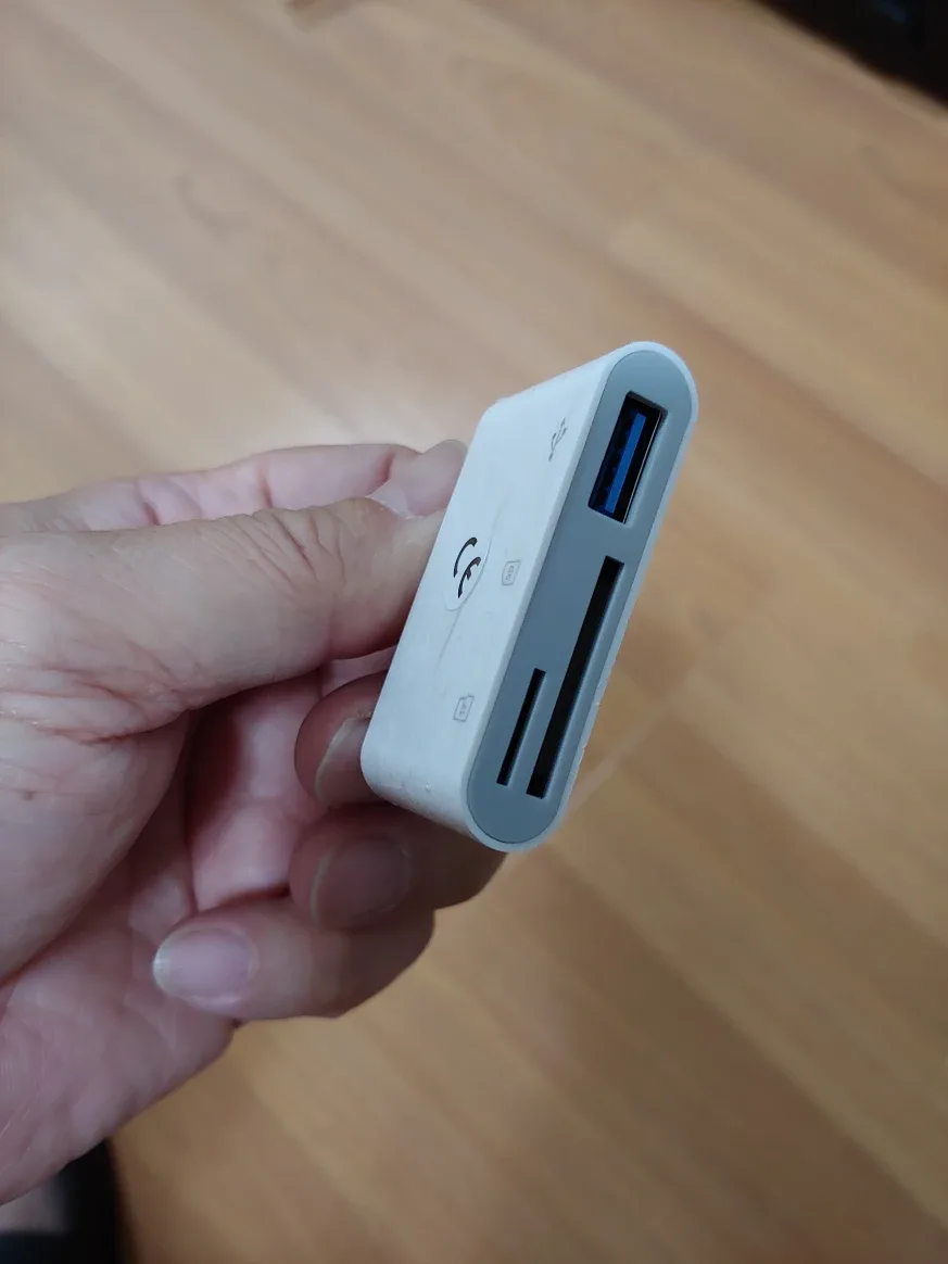 Card Reader iphone lightning USB C, TF MicroSD USB image indicator(3)
