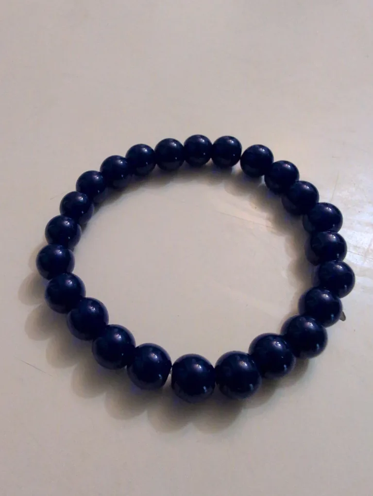Dark blue/purple bead bracelet thumbnail